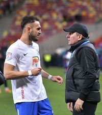 „Hagi a fost al doilea lui tată”   Dezvăluiri din copilăria lui Virgil Ghiță, eroul din meciul cu Austria:   „Sunt cel mai mare critic al lui”