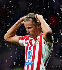 „Există fotografii care îl contrazic”   Un comandant de avion demontează   teoriile conspirației  lansate de un fotbalist celebru