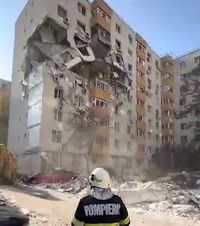 Gâlcă, șocat de explozia din Rahova  Antrenorul de la Rapid   și-a sunat imediat tatăl  în momentul în care a aflat despre dezastru