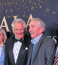 Gluma lui Valentin Ceaușescu   Protectorul Stelei din anii ’80   îl caracterizează cu umor pe Bölöni  în filmul acestuia » Premiera de la Tg. Mureș e sold-out