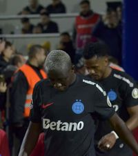 „Miștocăreală”  Patronul FCSB face dezvăluiri după   înfrângerea  cu Metaloglobus: „Pintili mi-a zis «Poate e mai bine să plecăm»”