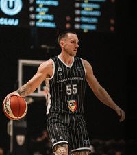 Înfrângere pentru U-BT Cluj  Campioana României, învinsă în Dubai! Primul eșec în   ABA League