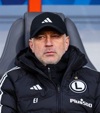 „Își dorește să plece”   Apropiatul lui   Edi Iordănescu,  noi detalii despre situația acestuia la Legia: „O să mai discute”