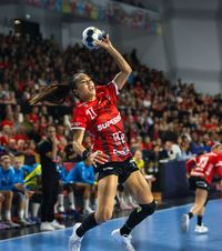 Bistrița, victorie mare în Liga Campionilor  Elevele lui Carlos Viver au învins   bronzul  de la ultimele două ediții din Liga Campionilor! + eșec incredibil pentru CSM