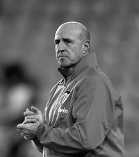 Fotbalul spaniol, în doliu  A murit legendarul portar de la   Real Madrid și Valencia,   parte din staff-ul care a scris istorie la Euro 2008, CM 2010 și Euro 2012