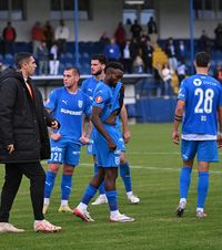 Ironizați de Becali  Patronul FCSB nu s-a abținut după ce   fanii Craiovei  s-au luat de Rădoi și jucători: „Ce vor ăia până la urmă?”