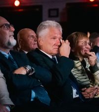 Bölöni, criticat la Târnăveni     Prețul biletelor   la filmul lui Loți a stârnit controverse în orașul unde s-a format ca fotbalist » Reacția primarului