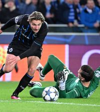 „Jefuiți!”    Van Basten are o concluzie radicală  după Club Brugge - Barcelona: „Nici nu l-a atins”