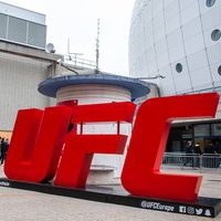 Scandal în UFC  FBI a intrat pe fir pentru   o luptă suspectă de blat:   „Vom fi cel mai mare dușman al vostru”