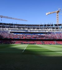 Barcelona, din nou acasă    FOTO+VIDEO:  Catalanii au efectuat primul antrenament pe   Camp Nou  » Câți suporteri au asistat