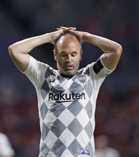 Acuzat de fraudă   O legendă a Barcelonei   se află în centrul unei anchete  » Ce s-a întâmplat