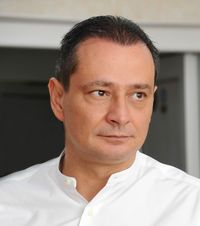 Campanie cu stadionul Dinamo   Candidatul Băluță dă asigurări că noua arenă   va fi terminată  în eventualul său mandat de primar: „Trebuie!”