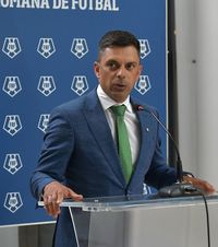 „Ordinul Novak” devine lege  Ce efect va avea asupra sportului românesc »   Amenzi uriașe  pentru cine se abate + Cum s-a implicat George Simion