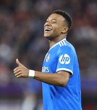 Mbappe e în istoria UCL  Starul lui Real Madrid,   hat-trick la foc automat  cu Olympiacos: performanța sa fabuloasă, depășită de un singur fotbalist