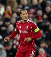 Van Dijk iese în față  Criza fără șfârșit de la   Liverpool  l-a făcut pe căpitan să reacționeze: „Avem nevoie de asta mai mult ca niciodată”