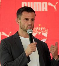 „Îmi doresc să fie supărat”   Andrei Nicolescu   nu îl menajează  pe Stipe Perica: „Voiam să-l scot din zona de confort”