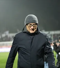 „Ca doi boxeri”  Leo Grozavu și-a lăudat elevii după remiza cu Rapid + FC Botoșani are   o mare problemă:  „Ne dezechilibează echipa”