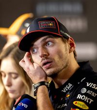 „Afișezi zâmbetul ăla stupid”    Max Verstappen,   enervat de un jurnalist, după ce a pierdut titlul mondial