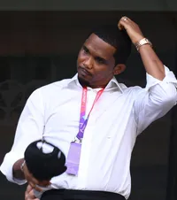 Scandal uriaș în Africa  Fostul star de la Barcelona este acuzat că a forțat   excluderea căpitanului naționalei,   pentru a nu-i doborî recordul!