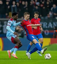 FCSB - Feyenoord 4-3  Campioana României, meci   senzațional   pe Arena Națională » Tănase a înscris golul victoriei în prelungiri