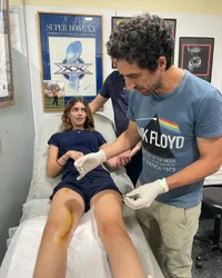 „Nu mai plânge, tată!”    Drama răvășitoare a lui Cruyff.  După tată și bunic, fiica bolnavă de cancer: „Mi s-a schimbat viața”