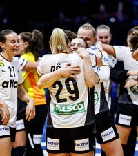 Prima finalistă de la CM 2025    Surpriză imensă  în prima semifinală a turneului final de handbal feminin