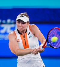 Federația o apără pe Rybakina  Schimb dur de replici între   kazahi și ruși:  „Nu e adevărat! Așa ceva nu există, iar Elena nu locuiește la Moscova”