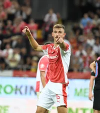 Stoinov, propus în străinătate  Fundașul ar putea pleca de la Dinamo după   doar 5 luni  petrecute în România