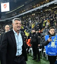 Scandalul drogurilor, fără sfârșit  Ce s-a descoperit la analizele președintelui lui Fenerbahce.   Reacția sa furibundă. Sugerează o conspirație!