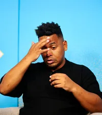 Episod șocant de rasism la Mediaș  Dezvăluirile brazilianului care a fermecat România: „Asta mi-a spus șoferul când am urcat   în taxi cu copilul.   Am zis «Poftim?!»”