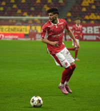 „Fotbalul nu e chiar așa ușor”  Adrian Mazilu știe   ce i-a lipsit pentru a se impune la Vitesse  + Ce l-a convins să semneze cu Dinamo