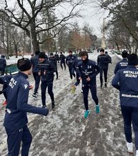 Antrenament atipic    FOTO:  Locul inedit în care s-a pregătit o echipă care   vrea să promoveze  în Liga 1
