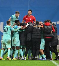 Negocieri blocate în Superliga  De ce a eșuat transferul   de la UTA la Rapid:  „Nu suntem presați să facem transferuri”