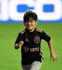 Duce numele Messi mai departe    FOTO:  Unul dintre fiii lui Lionel Messi,   gol din foarfecă  pentru echipa de juniori a lui Inter Miami