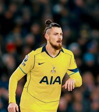 Negocieri pentru Drăgușin!  Presa din Italia anunță că   un gigant din Serie A a început discuțiile  pentru transferul românului » Nu e singura echipă interesată