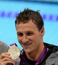 Terapie după divorț  Și-a vândut trei din cele șase medalii olimpice de aur: „Fac un efort enorm pentru a mă   desprinde de trecut”