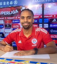 Întăriri pentru lupta la play-off   Jucătorul   crescut de Sporting  a ajuns în Liga 1: „Fotbalul jucat de noua mea echipă este spectaculos”