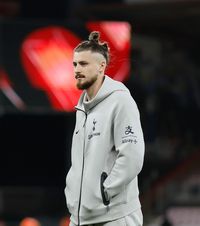 Culisele mutării lui Drăgușin    GOLAZO.ro  a aflat cum privește Tottenham plecarea stoperului »   Care e condiția și când s-ar face transferul