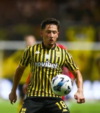 Riscul asumat de Rapid  Moruțan încă suferă în joc după grava accidentare din 2024.   Și mai e o alarmă pentru Gâlcă