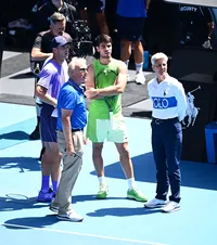 Alcaraz și dispozitivul care a creat controverse    De ce e interzisă brățara inteligentă  la Australian Open și detaliul bizar de la alte 3 meciuri