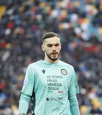 Răzvan Sava, scos din lot  Italienii scriu că   s-ar putea întoarce în Liga 1  » Românul nu a fost nici măcar pe bancă la ultimul meci jucat de Udinese