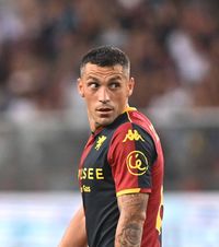 De ce a plecat Stanciu de la Genoa  Răzvan Raț explică despărțirea de mijlocaș: „Nu a fost   bomboana de pe colivă  momentul ăla”