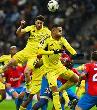 MM, apelat imediat    FOTO.    Gafa de la golul lui Fenerbahce  l-a făcut pe Becali să pună instant mâna pe telefon