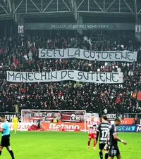 N-au scăpat  Cum au fost sancționate   UTA și Rapid  de FRF pentru mesajele rasiste și xenofobe