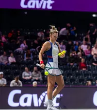  Înfrângere drastică  Jaqueline Cristian, eliminată după doar     55 de minute,  în  optimile de finală de la Transylvania Open