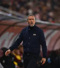 „Așa faci blat?”  MM Stoica   și-a pierdut cumpătul  în direct, apoi a revenit: „Mă scuzați pentru ce am zis, am greșit”