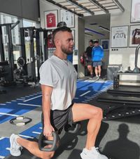 Se pregătește pentru Dinamo     FOTO.    George Pușcaș  muncește din greu înainte să ajungă în tabăra „câinilor”