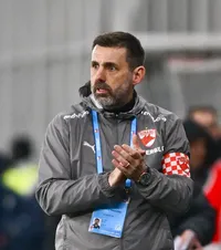 Ce-l macină pe Kopic  Antrenorul lui Dinamo a vorbit despre   aspectul la care trebuie să lucreze Dinamo  pentru a câștiga cu Rapid: „Să ne îmbunătățim”