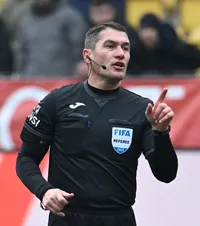 „În Liga 1, cine urlă are de câștigat”   Gică Popescu, atac dur la adresa lui   Istvan Kovacs:  „Vine în țară și îi este frică”