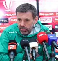 „Pușcaș e acum pe teren”    VIDEO.  Zeljko Kopic a lămurit situația   noului atacant  de la Dinamo: „Să fie pregătit”